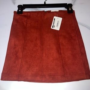 Never worn. New with tags. Soft material. Gorgeous color.